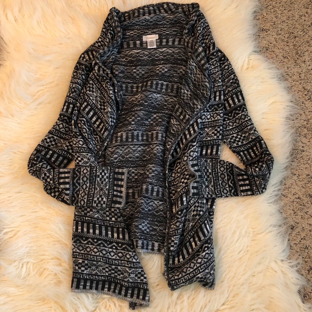 Cardigan! - Picture 2 of 2